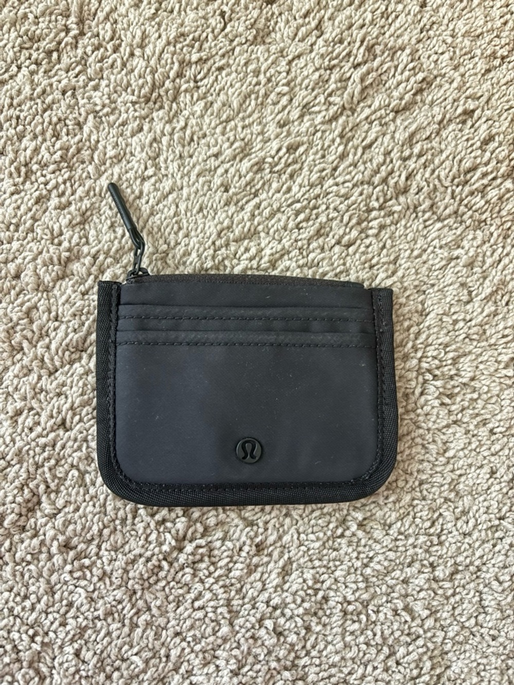 Lululemon True Identity Card Case - Picture 2 of 4